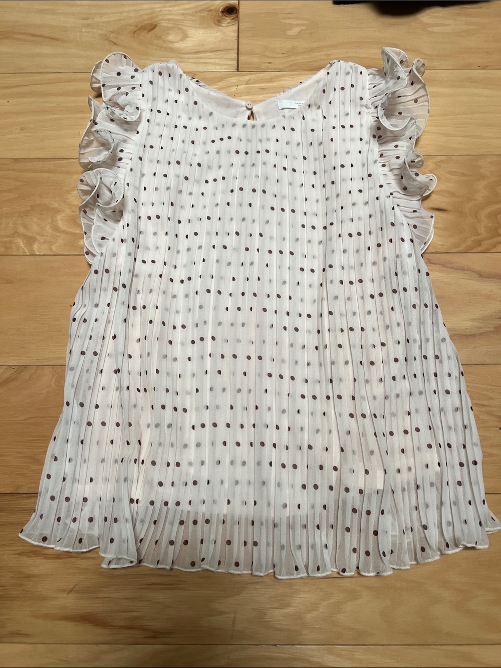 Zara White Pleated Polka Dot Ruffle Sleeve Top